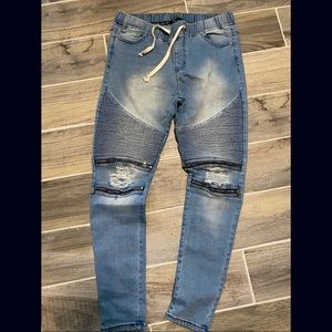 Distressed denim joggers with zippers